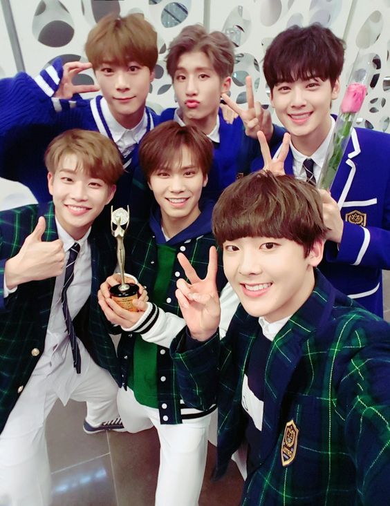 astro korean band
