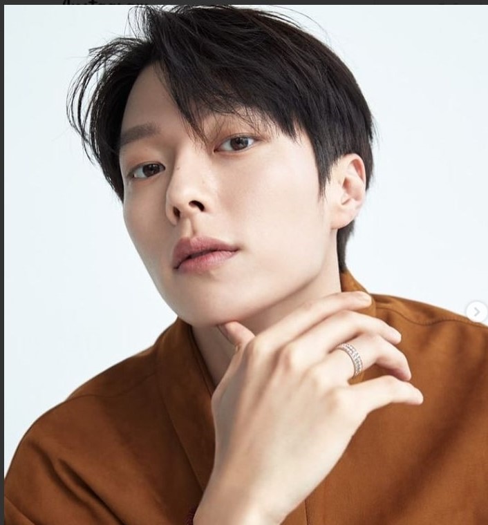 popular Korean Male Models