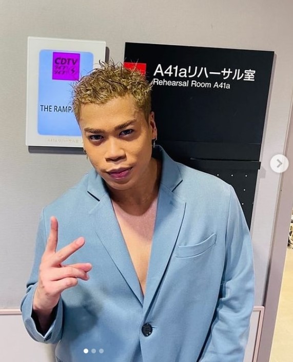 black idols in asian music