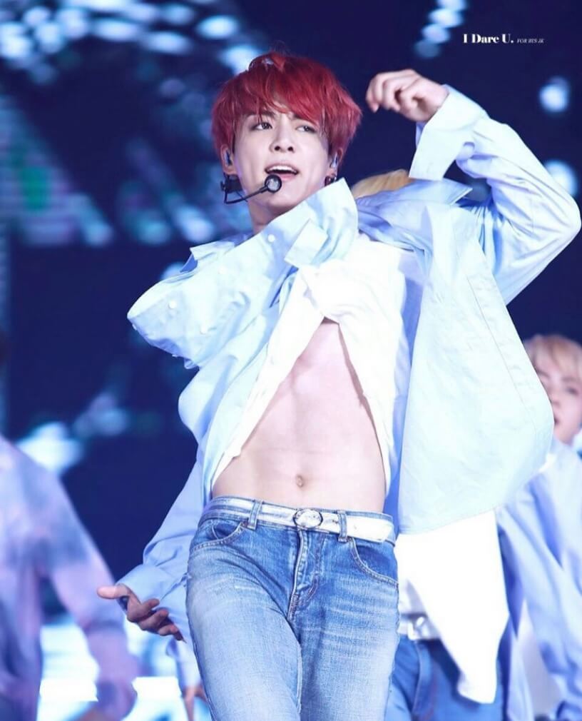 who has the best abs in BTS