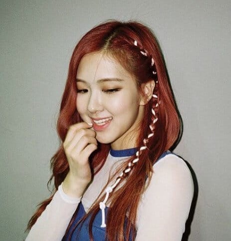 What is Blackpink Rosé favorite hair color