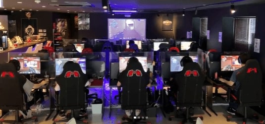 How many PC bangs are there in South Korea
