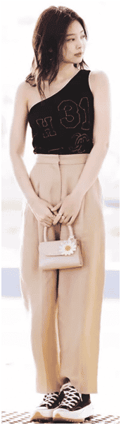 JENNIE CONVERSE WITH STAR WITH BACK