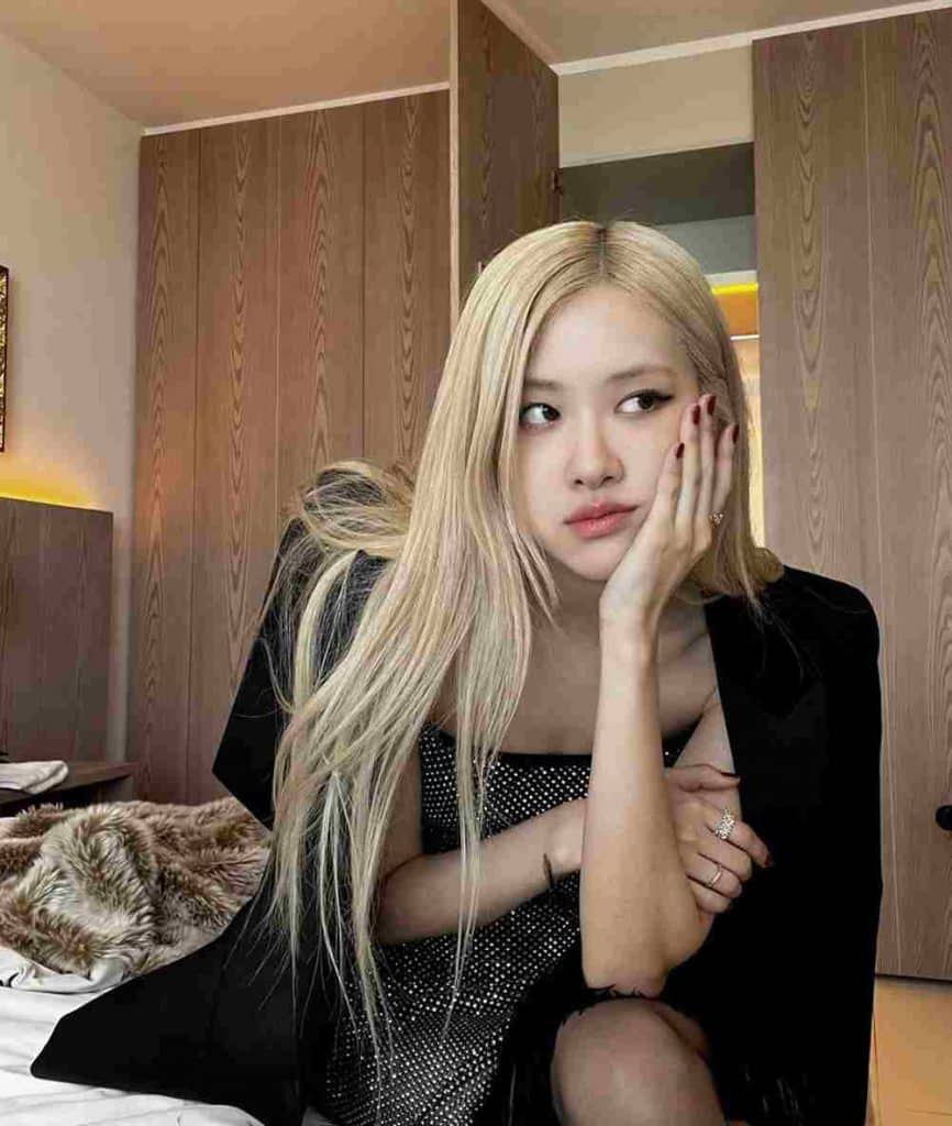 what hair color is rose blackpink have now