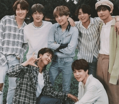 who has the best dimples in bts